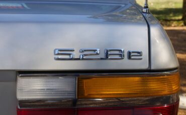 Bmw-528e-1986-silver-17