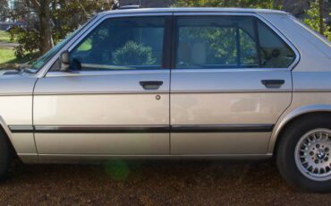 Bmw-528e-1986-silver-2
