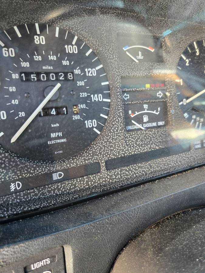 Bmw-735i-1985-grey-11