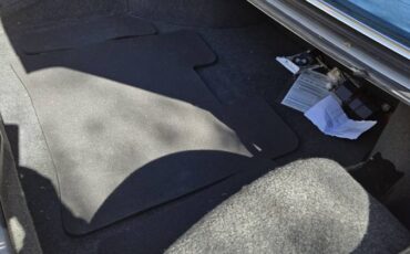 Bmw-735i-1985-grey-16