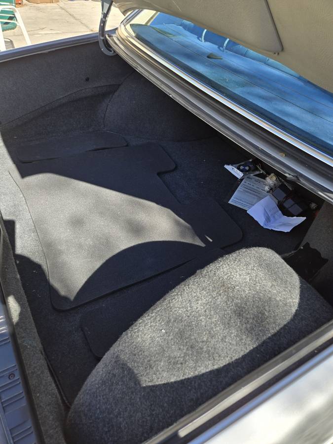 Bmw-735i-1985-grey-16