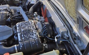 Bmw-735i-1985-grey-4