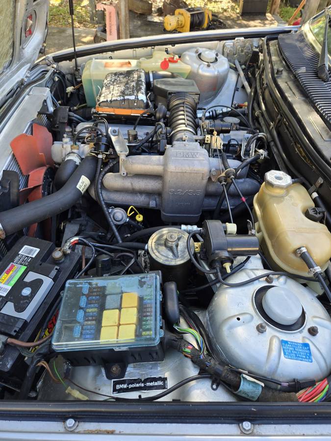 Bmw-735i-1985-grey-6