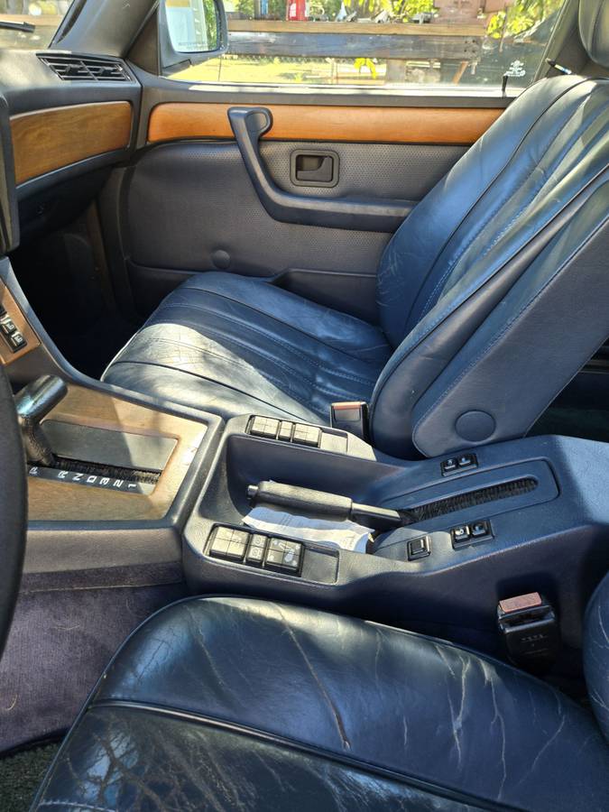 Bmw-735i-1985-grey-7