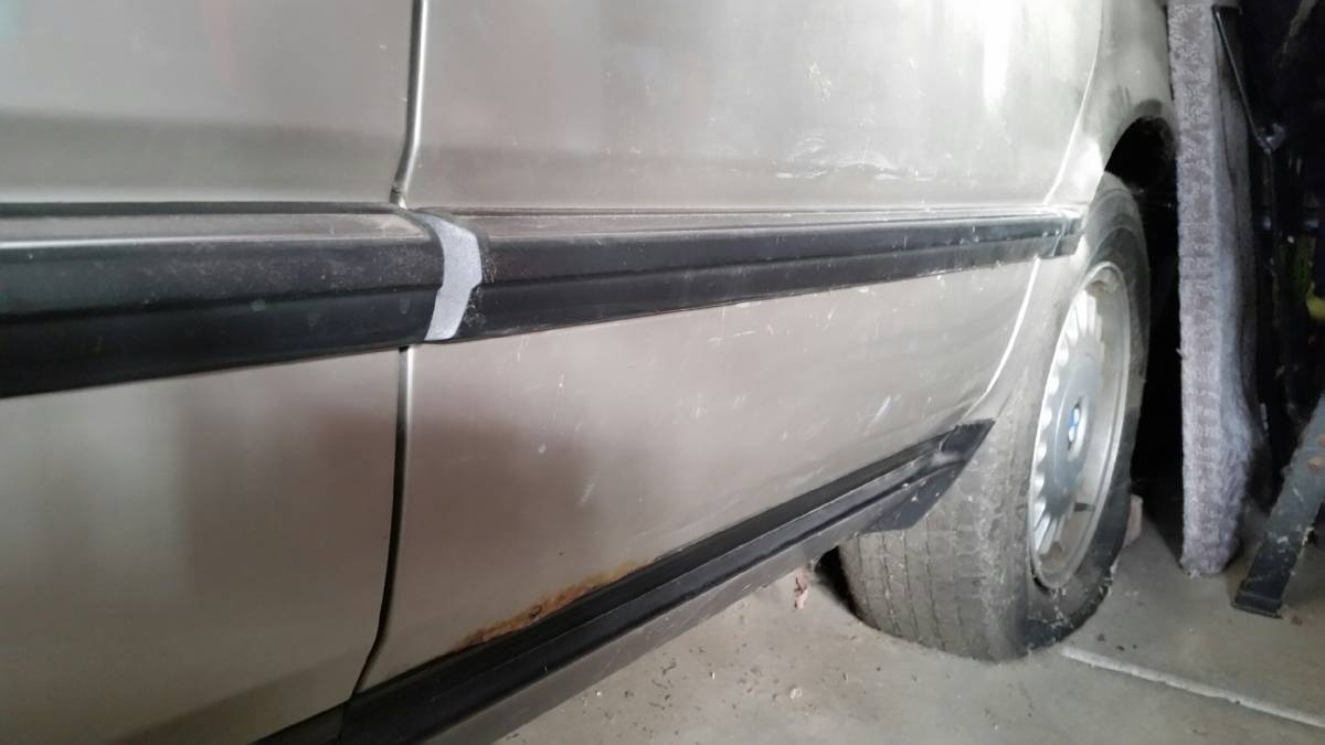 Bmw-735i-1990-brown-11