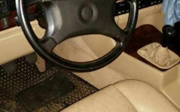 Bmw-735i-1990-brown-16