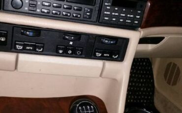 Bmw-735i-1990-brown-19