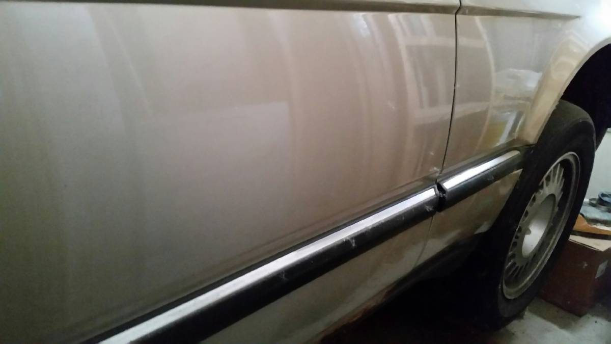 Bmw-735i-1990-brown-9