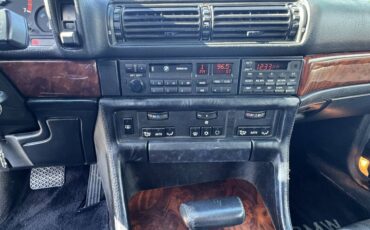 Bmw-735i-1991-silver-10