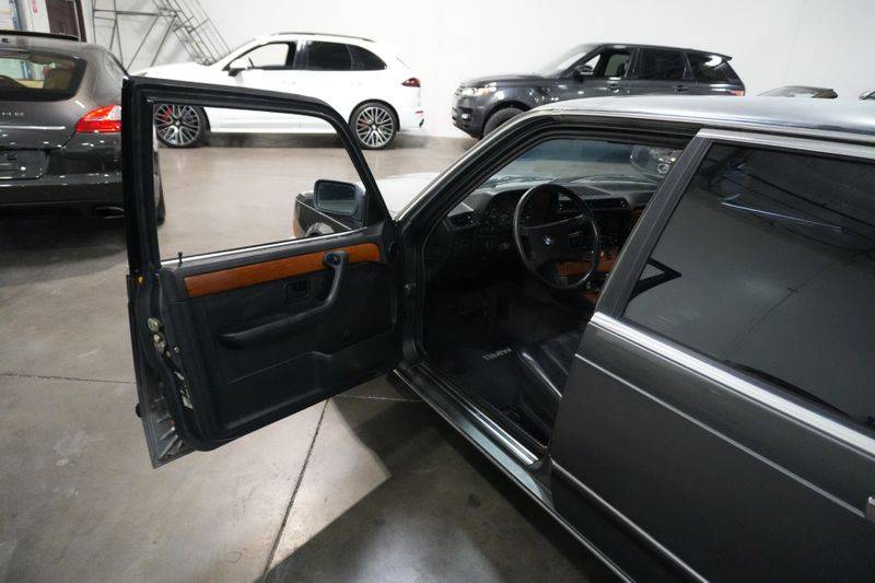 Bmw-745i-turbo-1985-grey-13