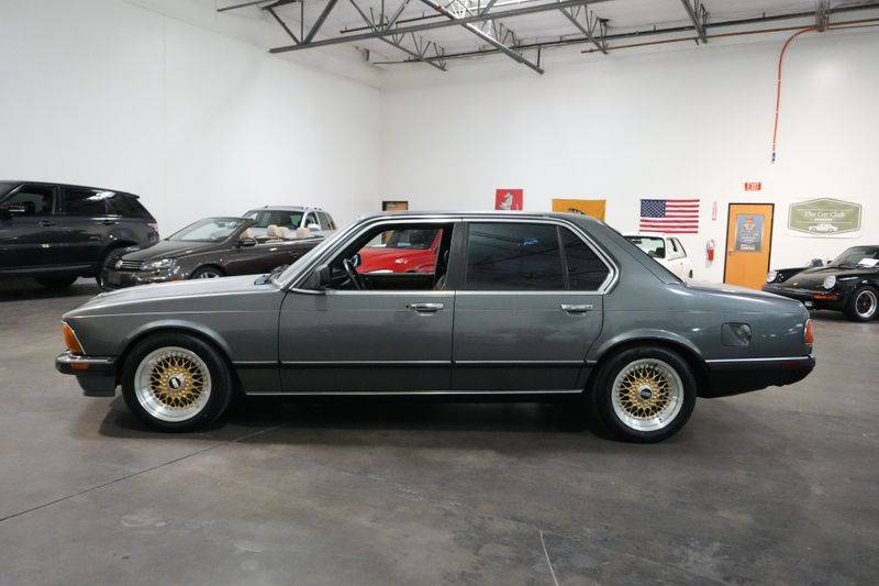 Bmw-745i-turbo-1985-grey-3