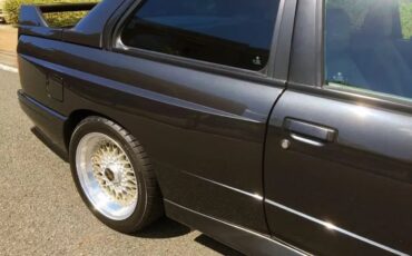 Bmw-M3-1988-Black-Cream-10