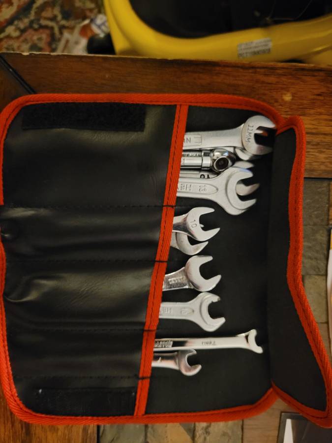 Bmw-bavaria-1972-blue-22