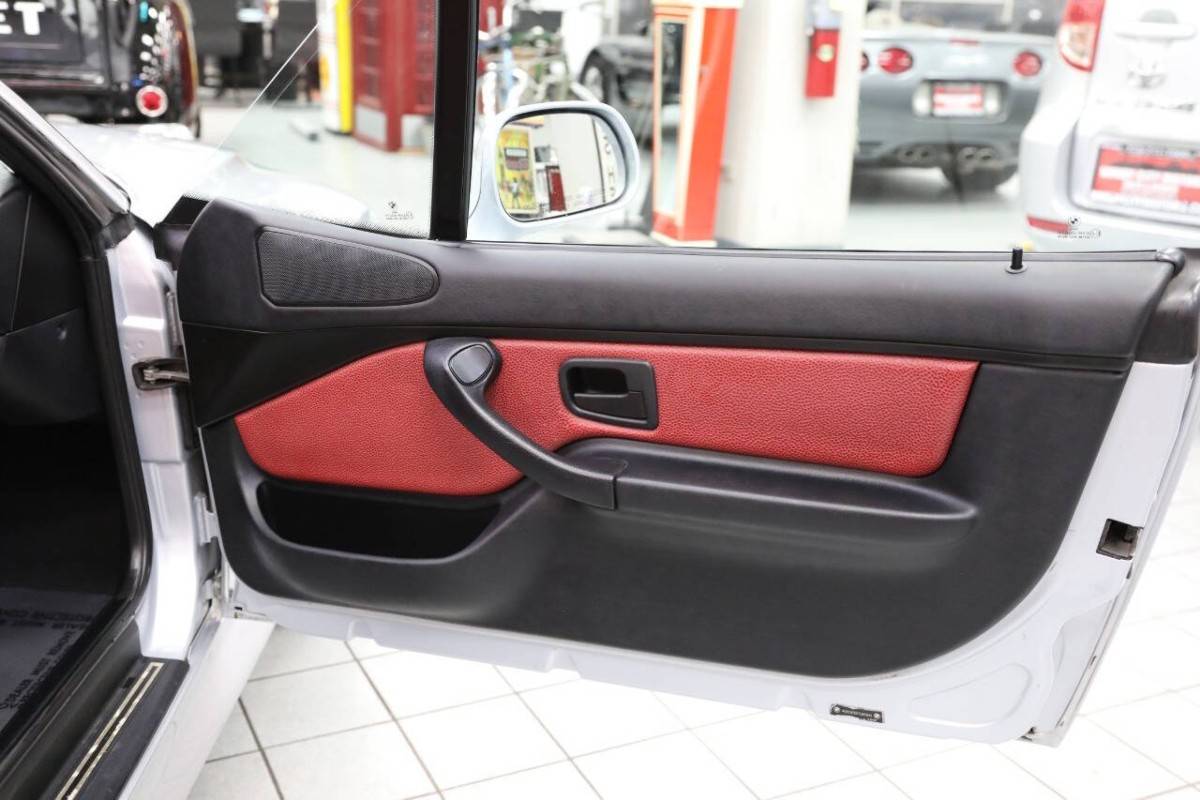 Bmw-z3-base-2dr-1.9-convertible-1996-silver-8