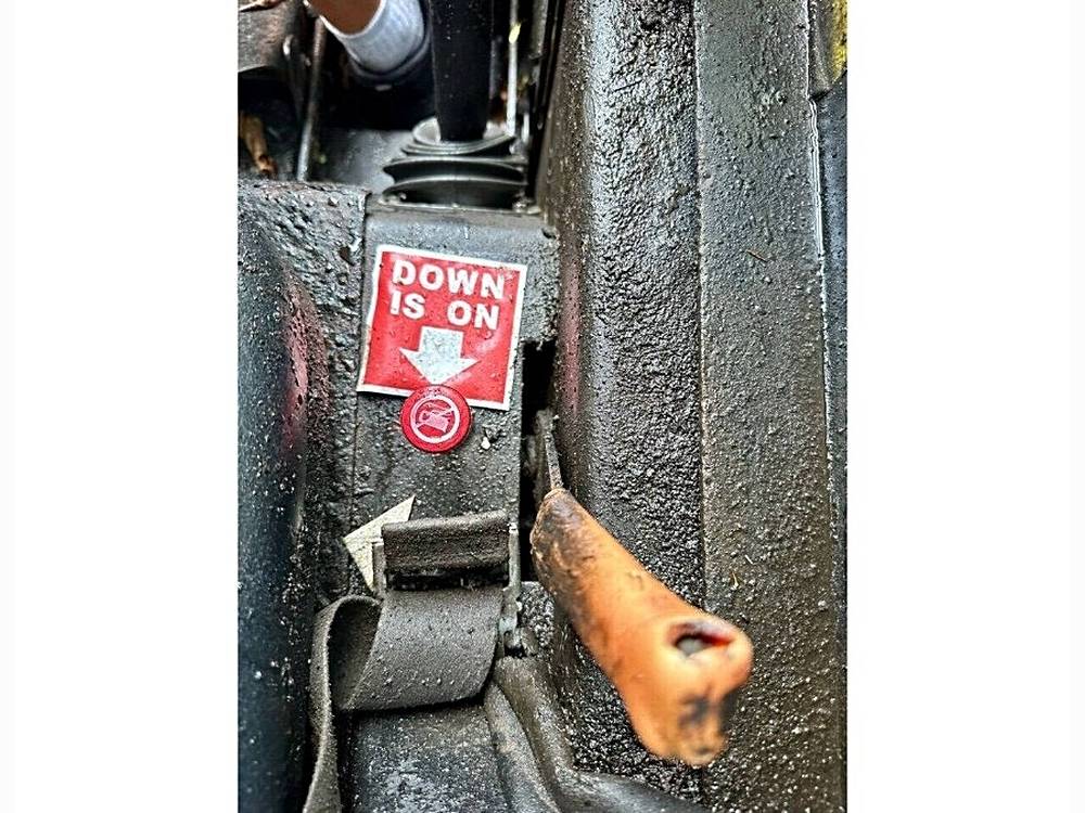 Bobcat-743-743-diesel-1987-black-1