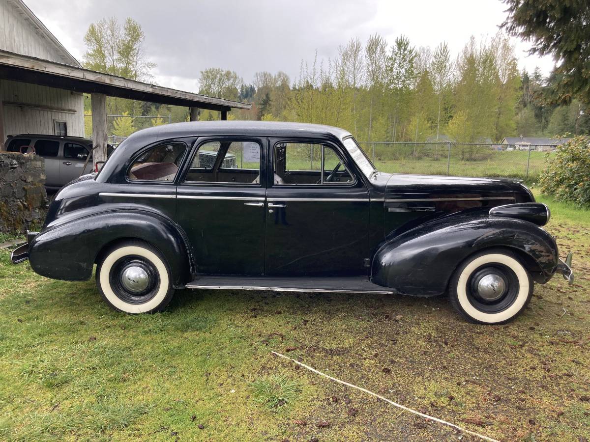 Buick-1939-black-2
