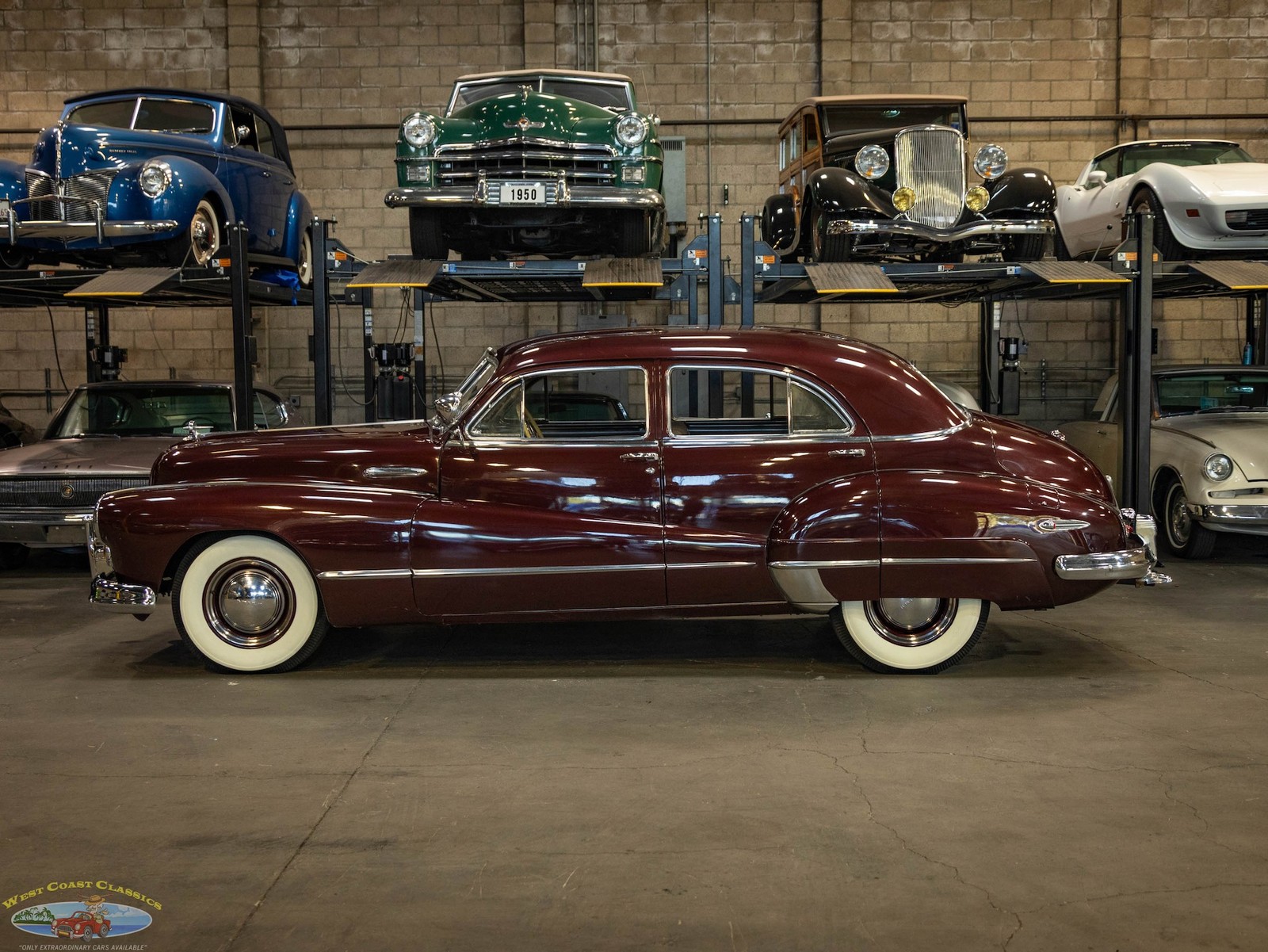 Buick-248-CID-8-cyl-Super-4-Door-Sedan-1947-4-Door-Sedan-2