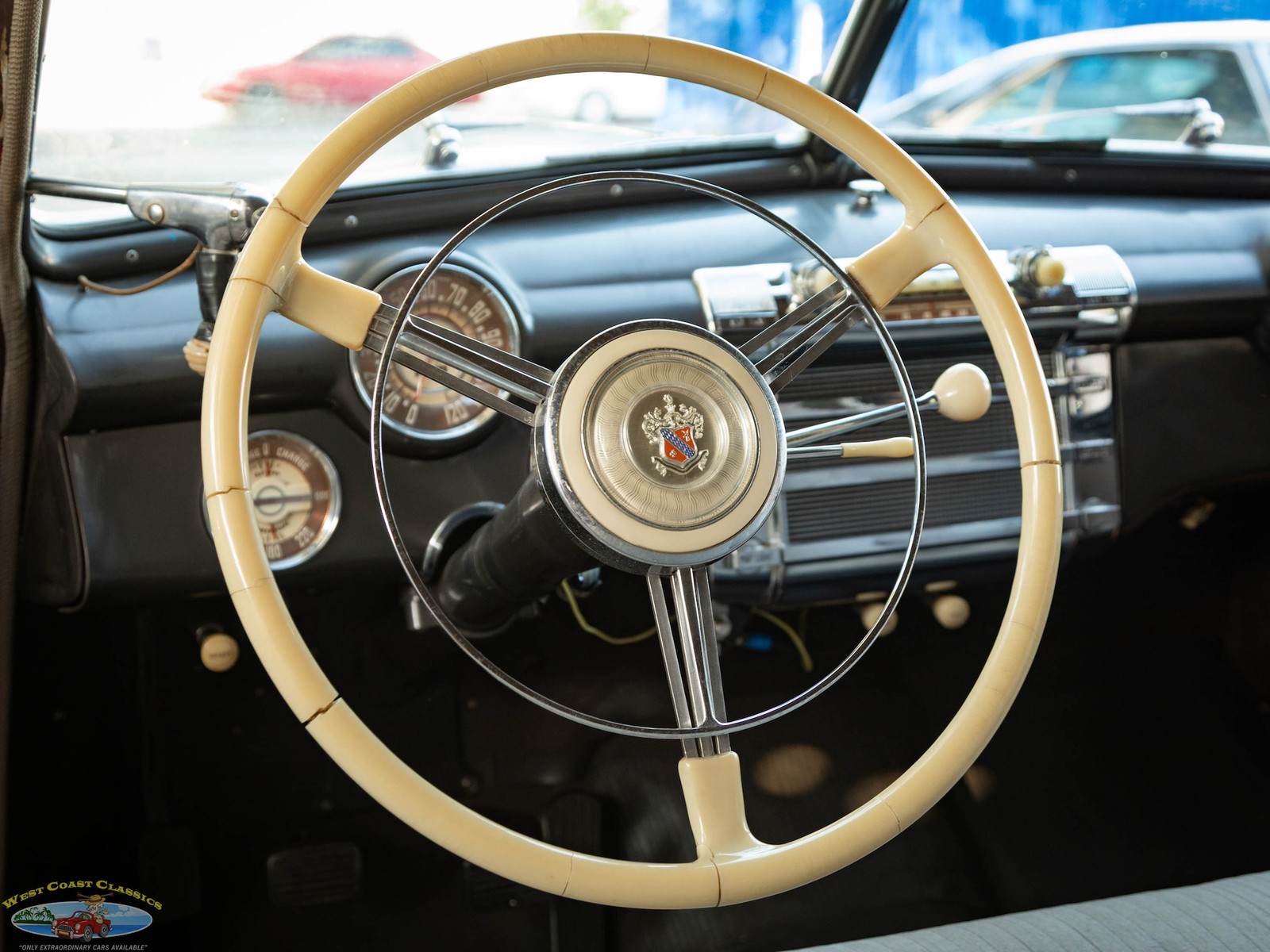 Buick-248-CID-8-cyl-Super-4-Door-Sedan-1947-4-Door-Sedan-33