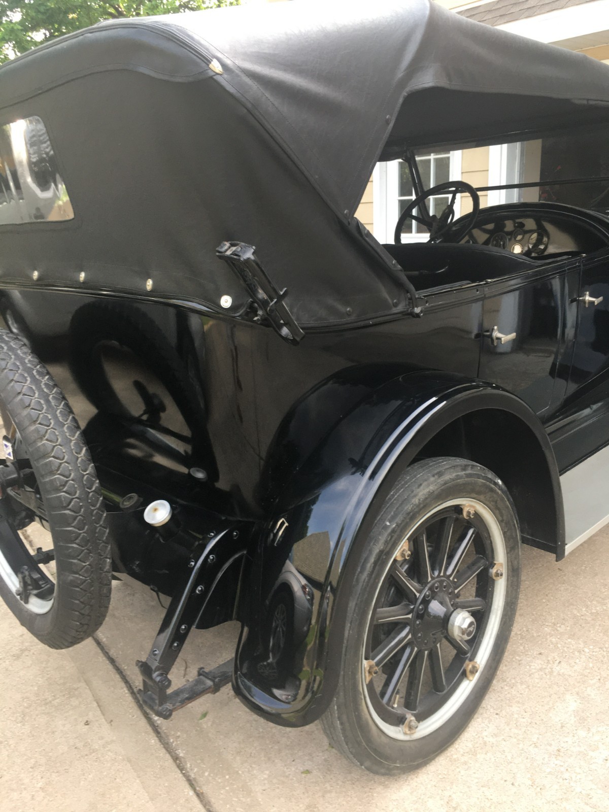 Buick-4-35-1924-Convertible-7