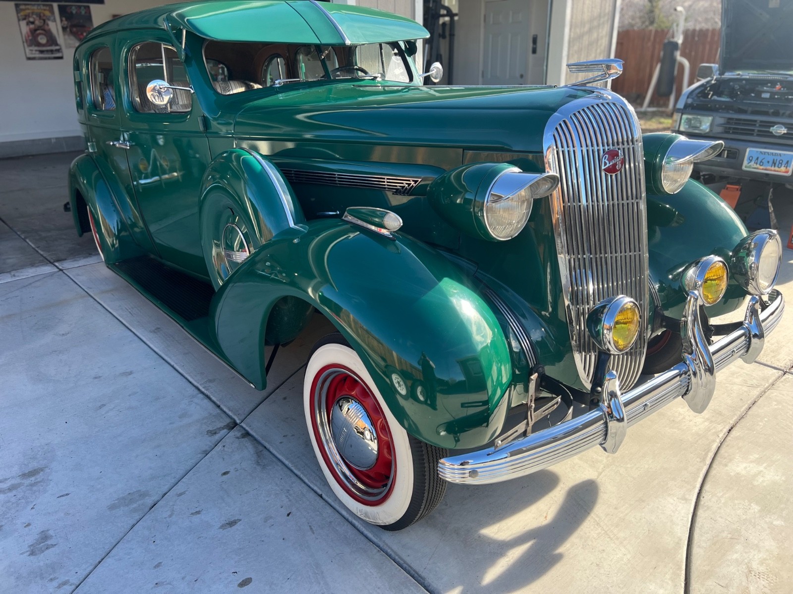 Buick-4-door-seda-1936-Sedan-13