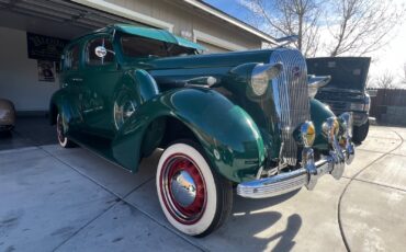 Buick-4-door-seda-1936-Sedan-17