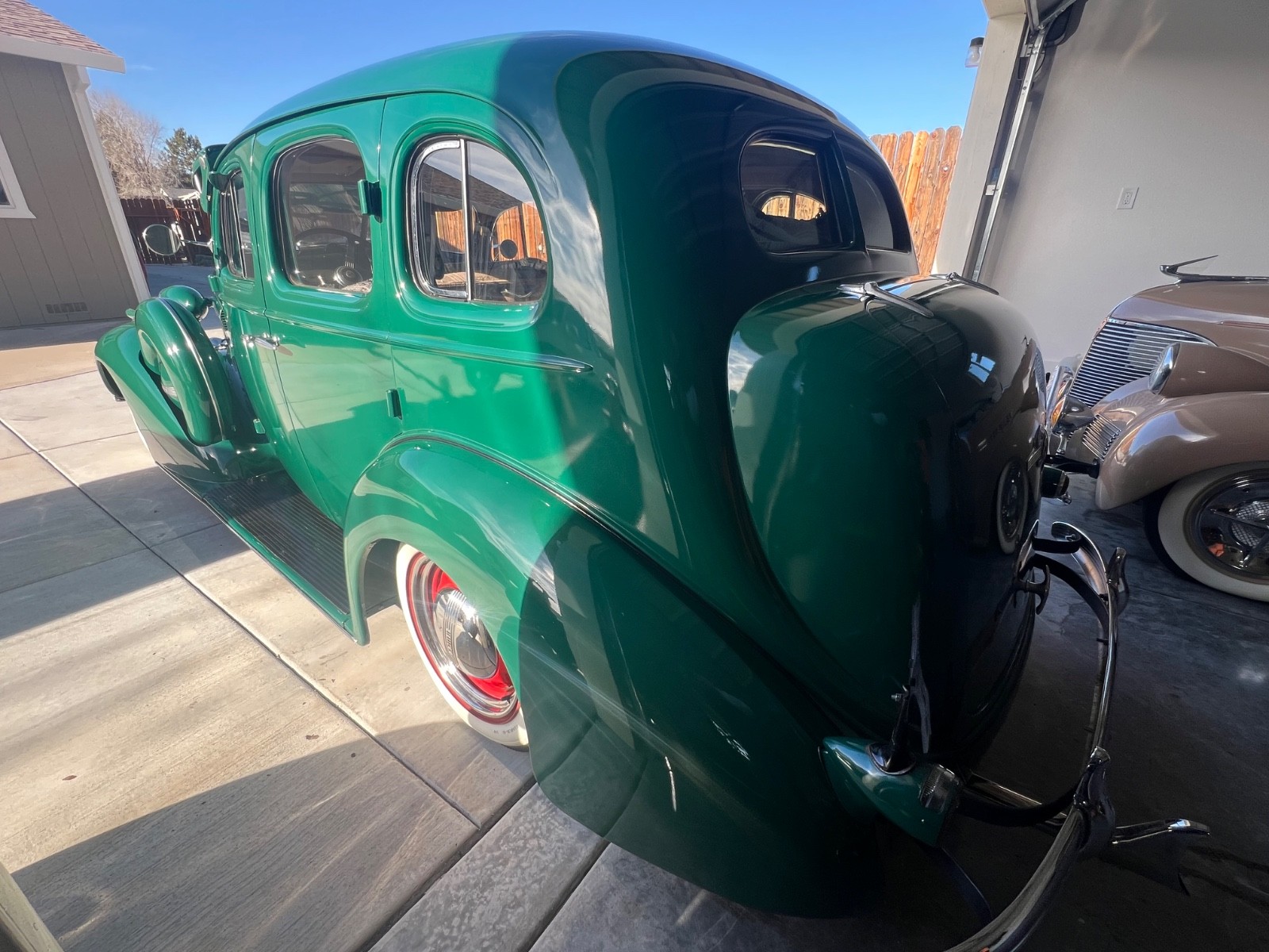 Buick-4-door-seda-1936-Sedan-22