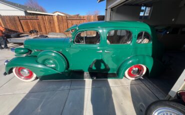 Buick-4-door-seda-1936-Sedan-3