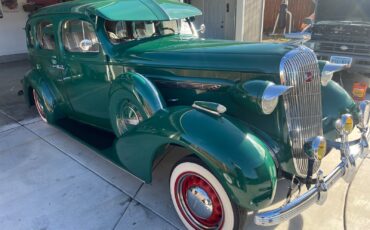 Buick-4-door-seda-1936-Sedan-4