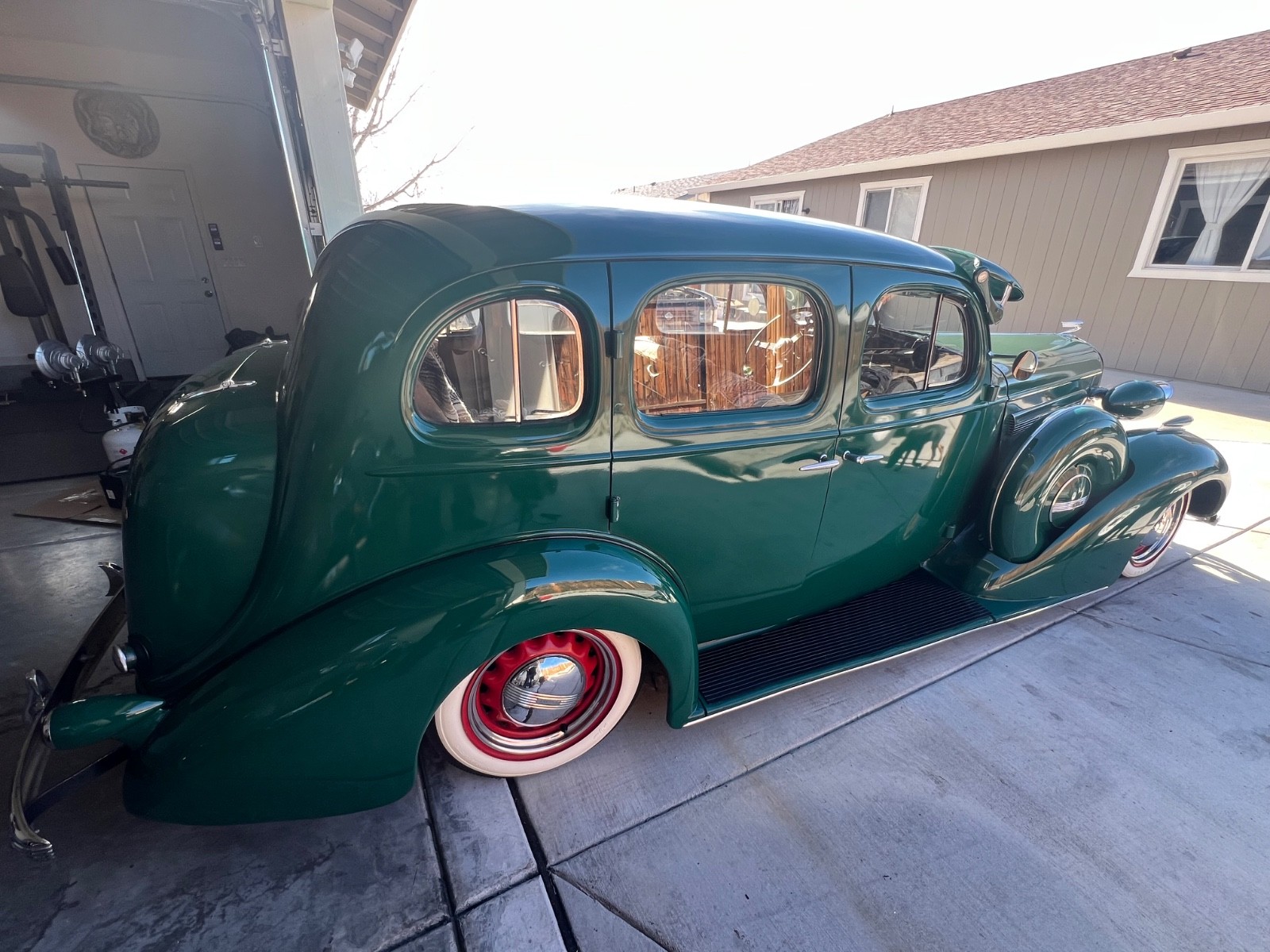 Buick-4-door-seda-1936-Sedan-5