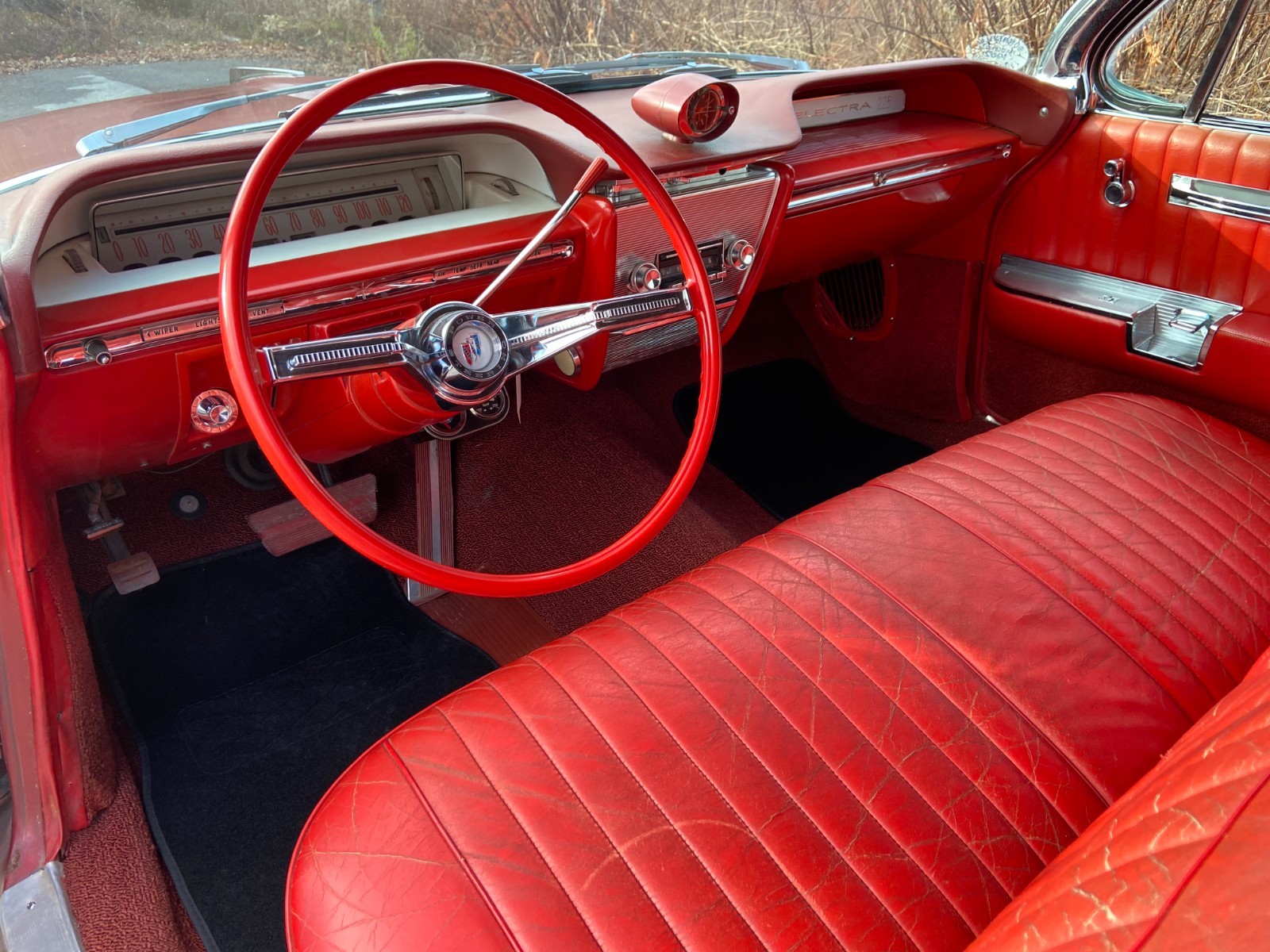 Buick-Electra-1961-Convertible-27