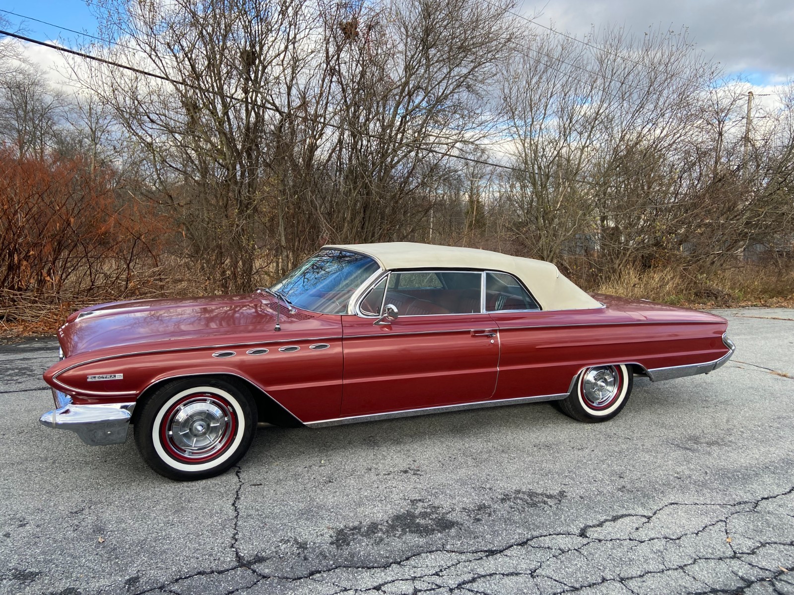Buick-Electra-1961-Convertible-4