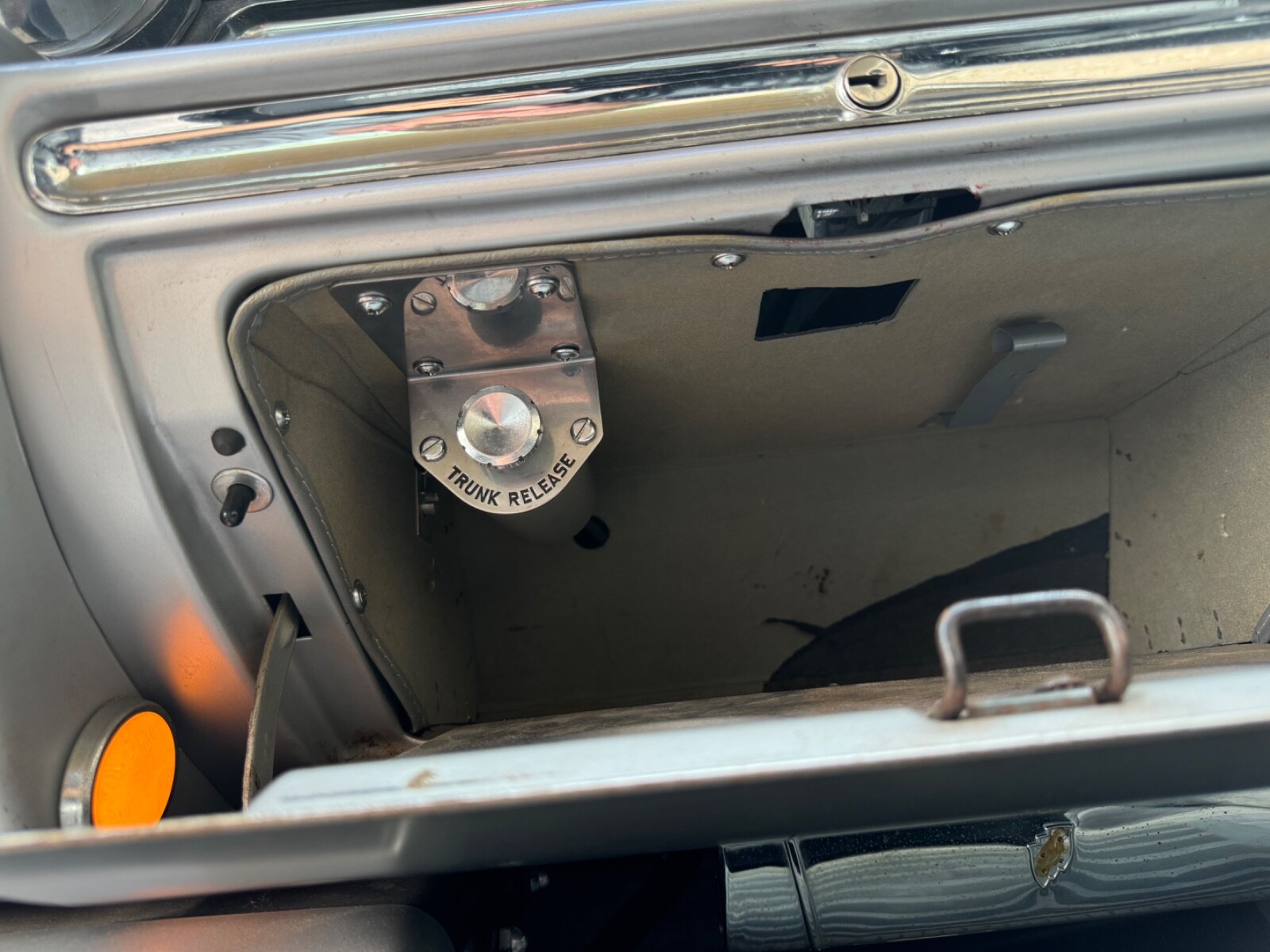 Buick-Electra-1962-Coupe-32