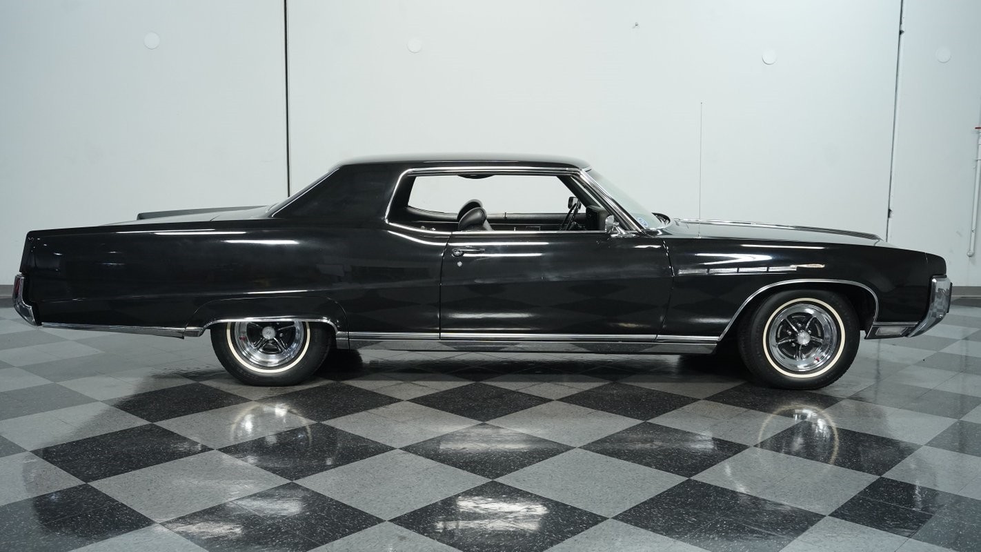 Buick-Electra-1969-Coupe-12