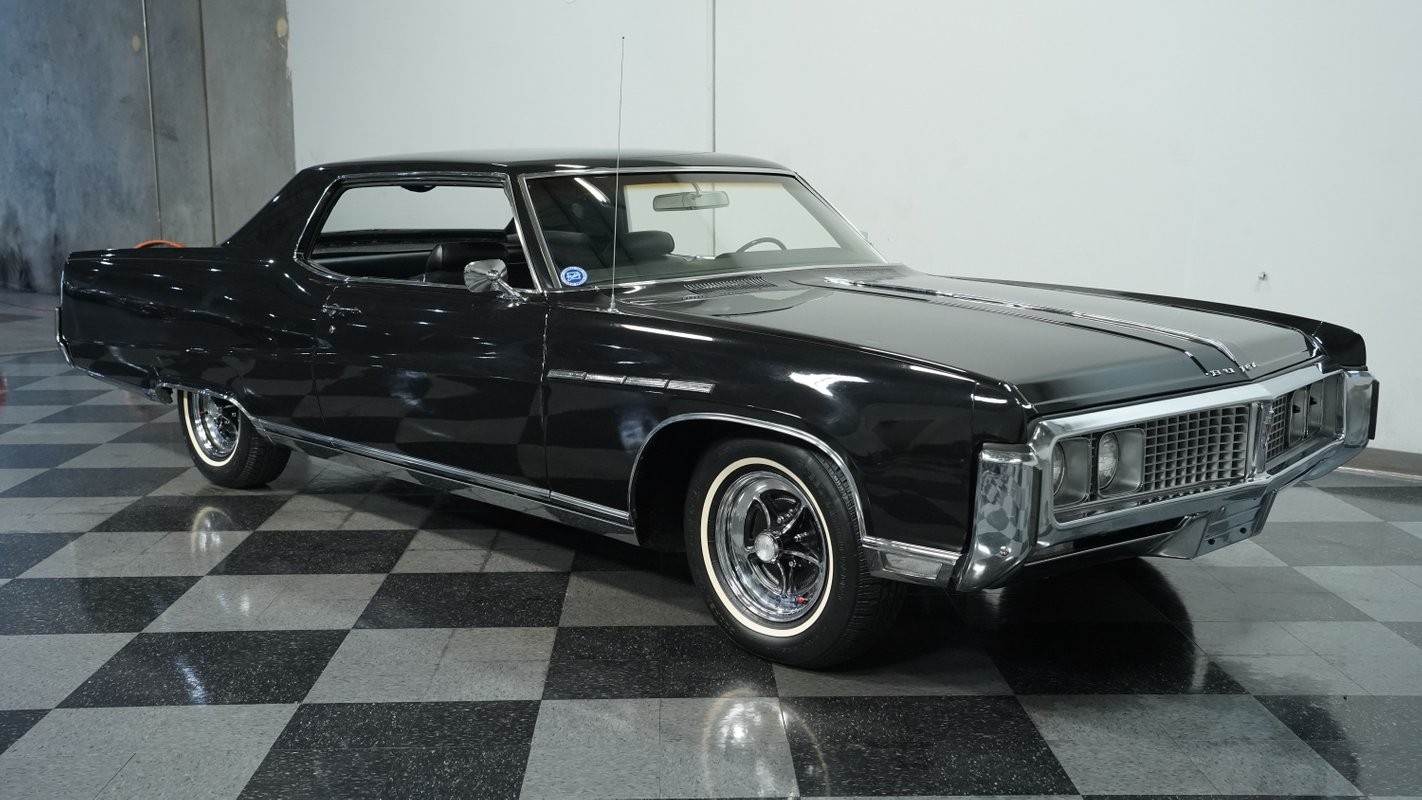 Buick-Electra-1969-Coupe-13