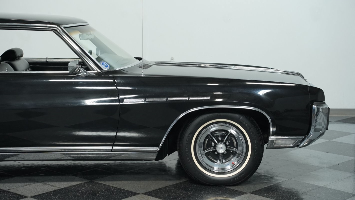 Buick-Electra-1969-Coupe-26