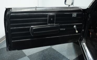 Buick-Electra-1969-Coupe-31