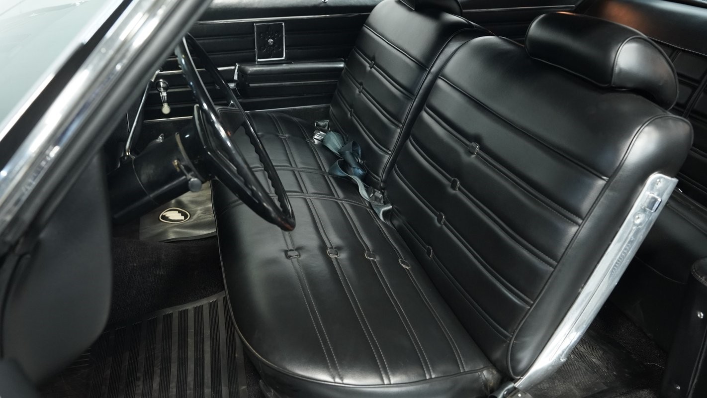 Buick-Electra-1969-Coupe-36