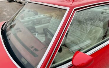 Buick-Electra-1977-Deluxe-10