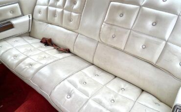 Buick-Electra-1977-Deluxe-23