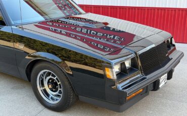 Buick-Grand-National-1986-Coupe-1