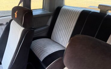 Buick-Grand-National-1986-Coupe-18