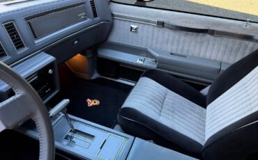 Buick-Grand-National-1986-Coupe-22