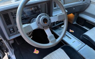 Buick-Grand-National-1986-Coupe-24
