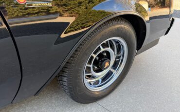 Buick-Grand-National-1986-Coupe-27