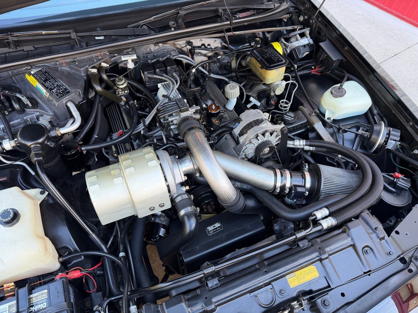 Buick-Grand-National-1986-Coupe-3