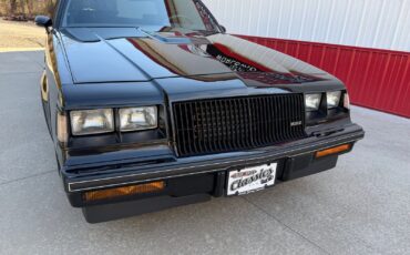 Buick-Grand-National-1986-Coupe-34