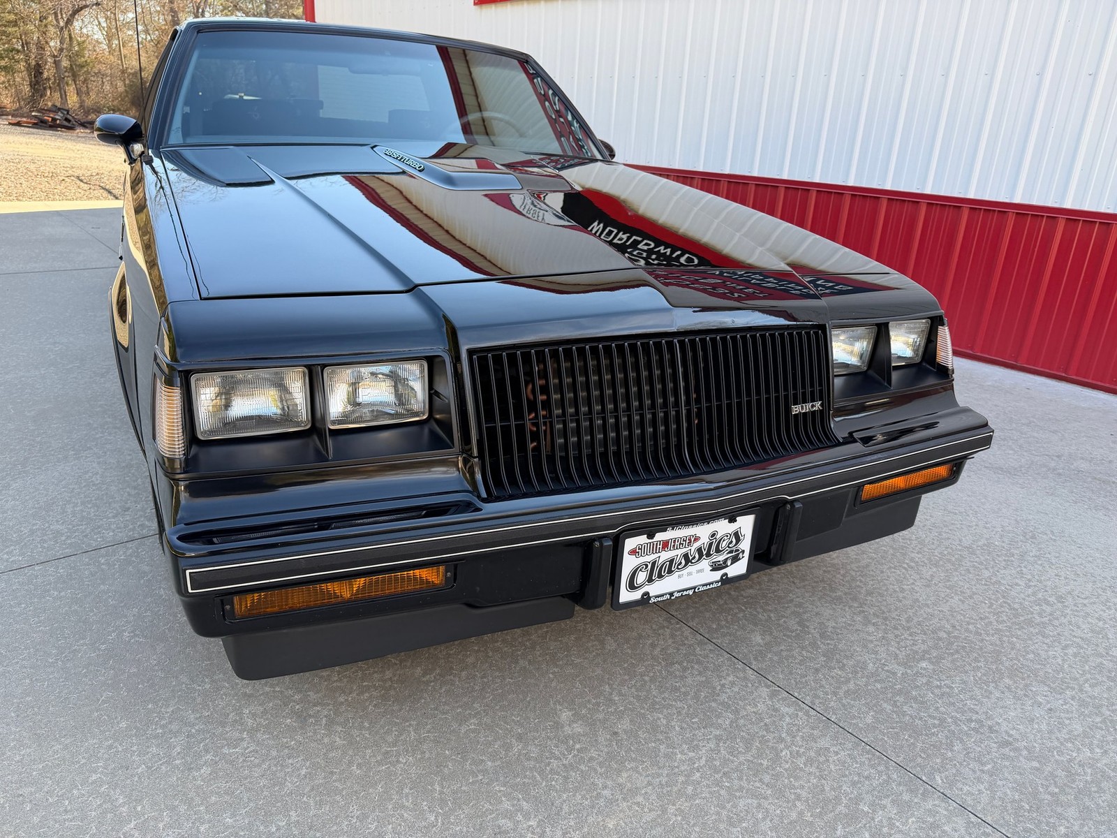 Buick-Grand-National-1986-Coupe-34