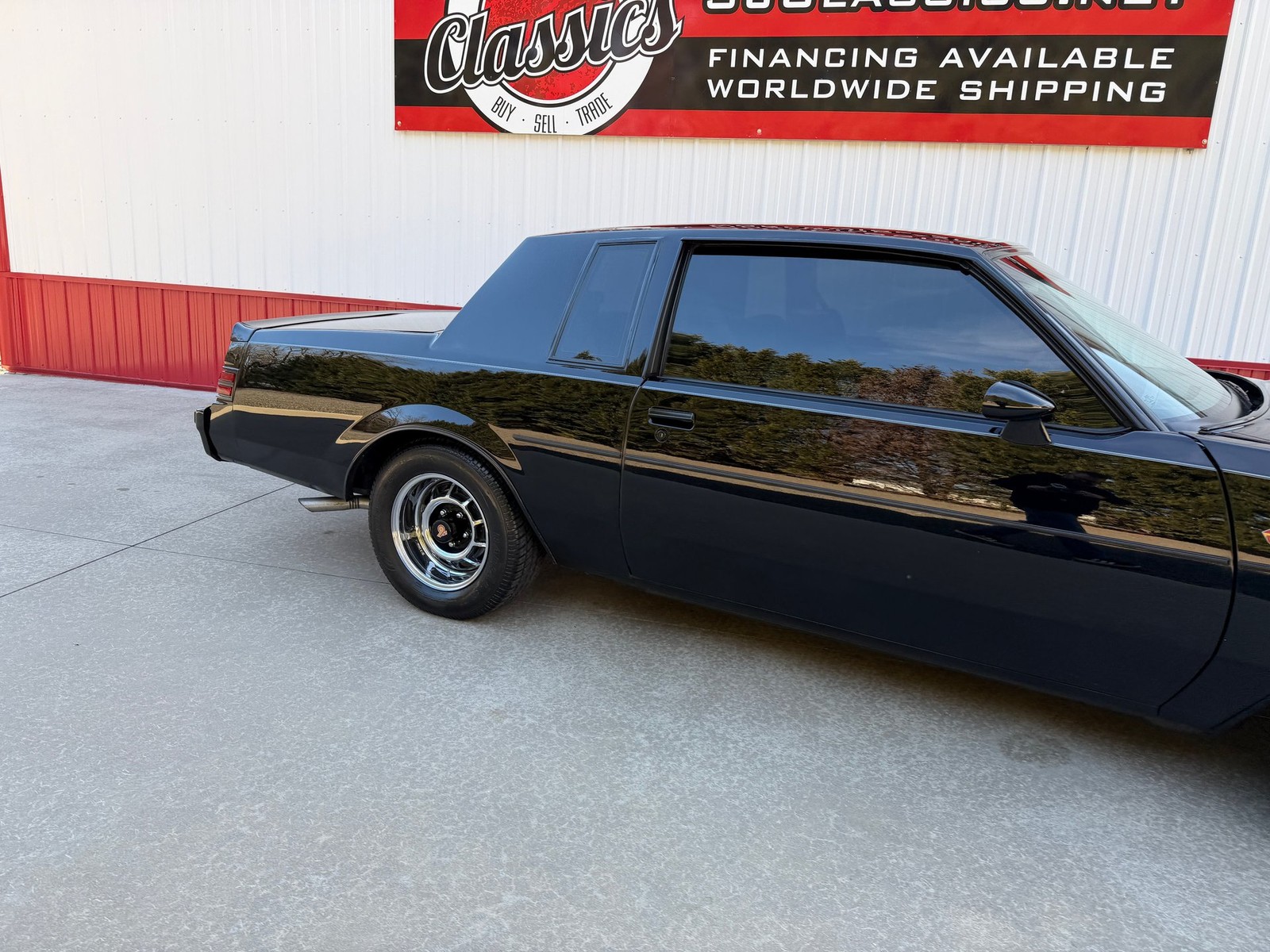 Buick-Grand-National-1986-Coupe-38