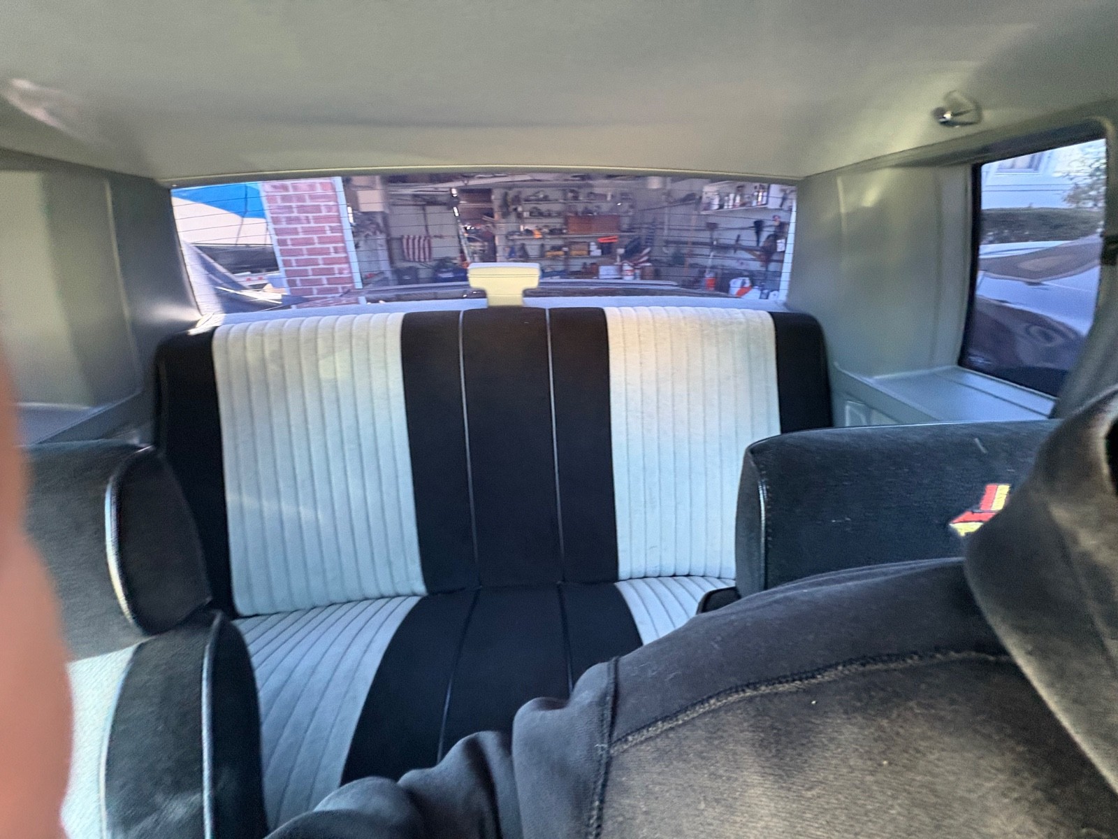 Buick-Grand-National-1987-American-Muscle-Car-6