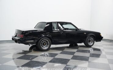 Buick-Grand-National-1987-Coupe-13